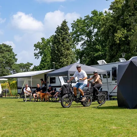 Campeggio Stellplatz Auf Basic 52 Mit Wasser, Abwasser, Strom Nach Bedarf Bruggen (Viersen)