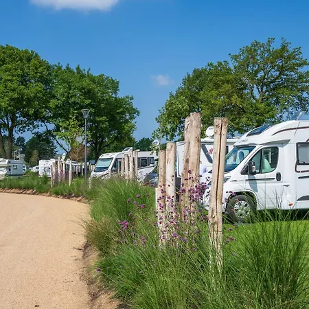 Campingplatz Stellplatz Auf Basic 52 Mit Wasser, Abwasser, Strom Nach Bedarf *