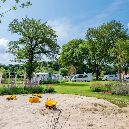Campeggio Stellplatz Auf Basic 52 Mit Wasser, Abwasser, Strom Nach Bedarf *